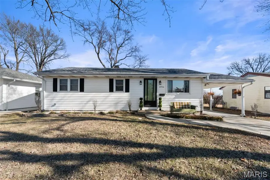 2714 Linden Place, Saint Charles, MO 63301 - Image #2