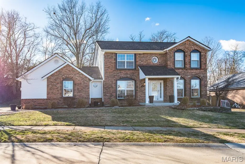 2536 Black Water Drive, Saint Louis, MO 63129 - Image #1