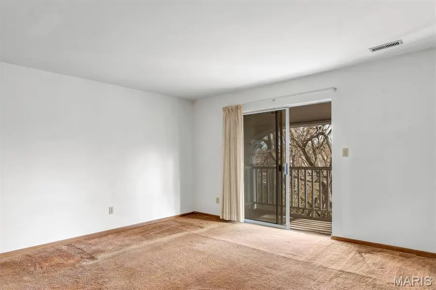 12812 Portulaca Drive #I, Saint Louis, MO 63146 - #3