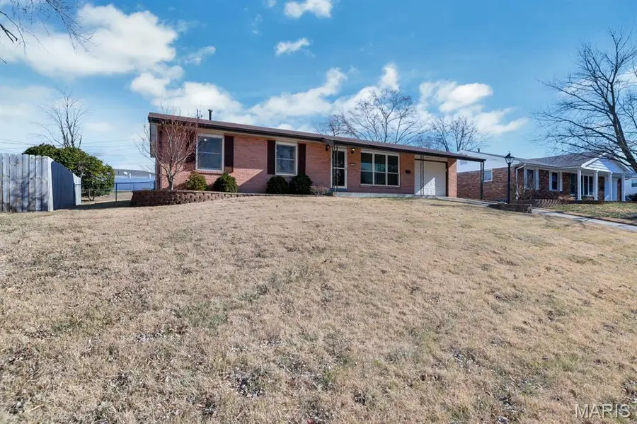 2948 Homewood Avenue, Saint Charles, MO 63301 - Image #2