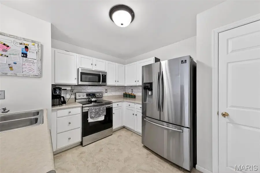 390 Montclair Tower Drive, Saint Charles, MO 63303 - #3