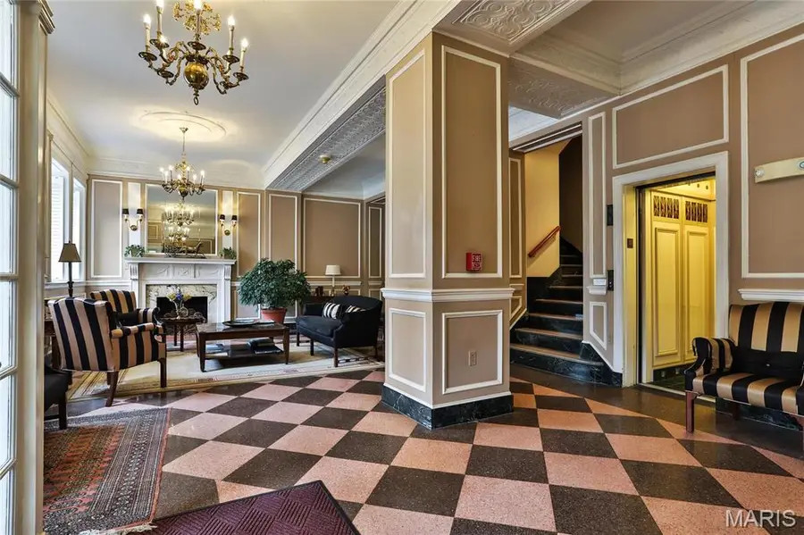 701 S Skinker Boulevard #405, Saint Louis, MO 63105 - Image #3