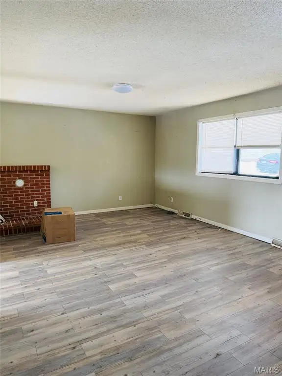 15025 Hackney Drive, Saint Robert, MO 65584 - Image #3