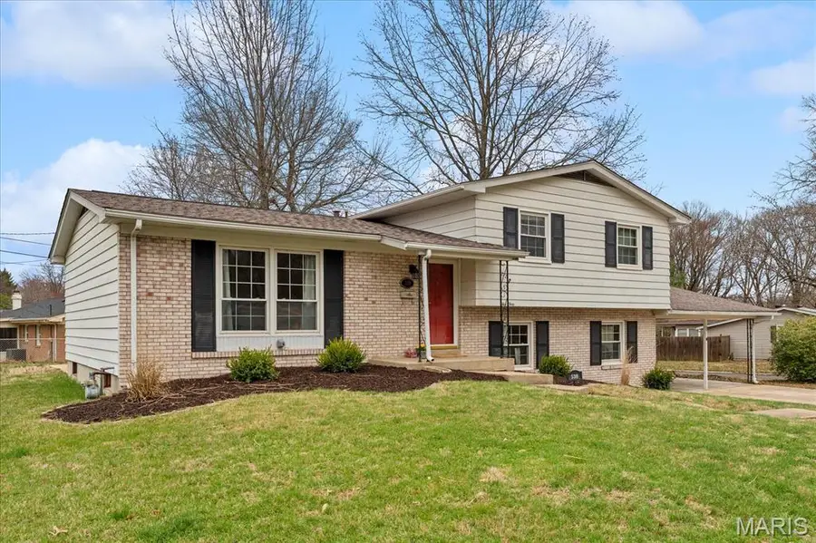 530 Buena Vista Street, Edwardsville, IL 62025 - #2