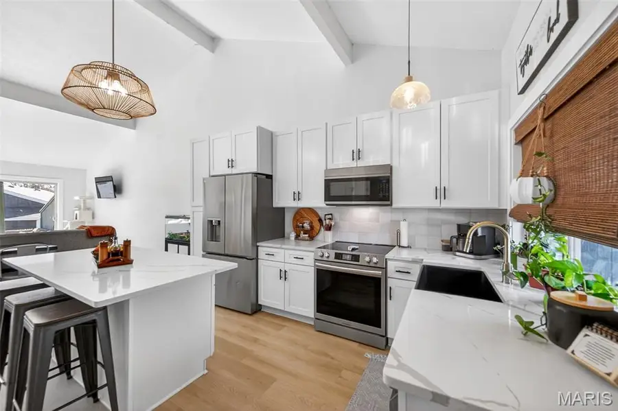 132 Harbor View Drive, Lake Saint Louis, MO 63367 - Image #2