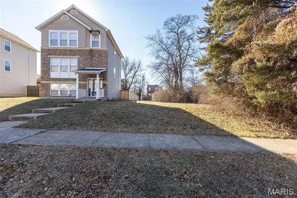 5938 Horton Place, St Louis, MO 63112