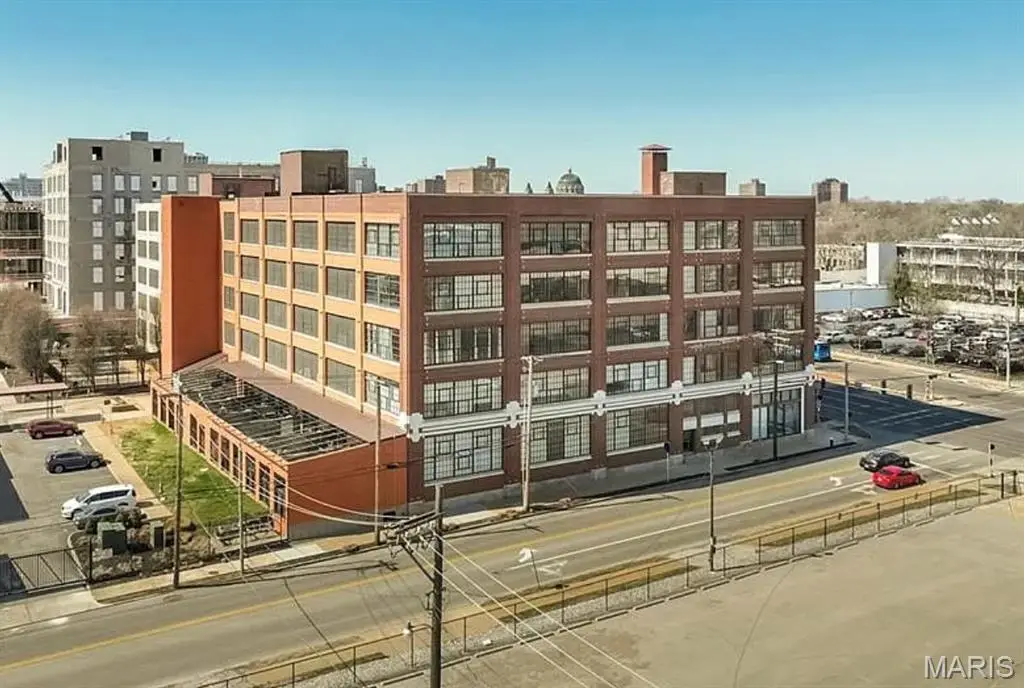 4100 Forest Park Avenue #506, Saint Louis, MO 63108 - #1
