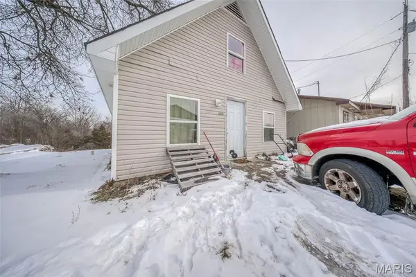 22930 Hardy Lane, St Robert, MO 65584