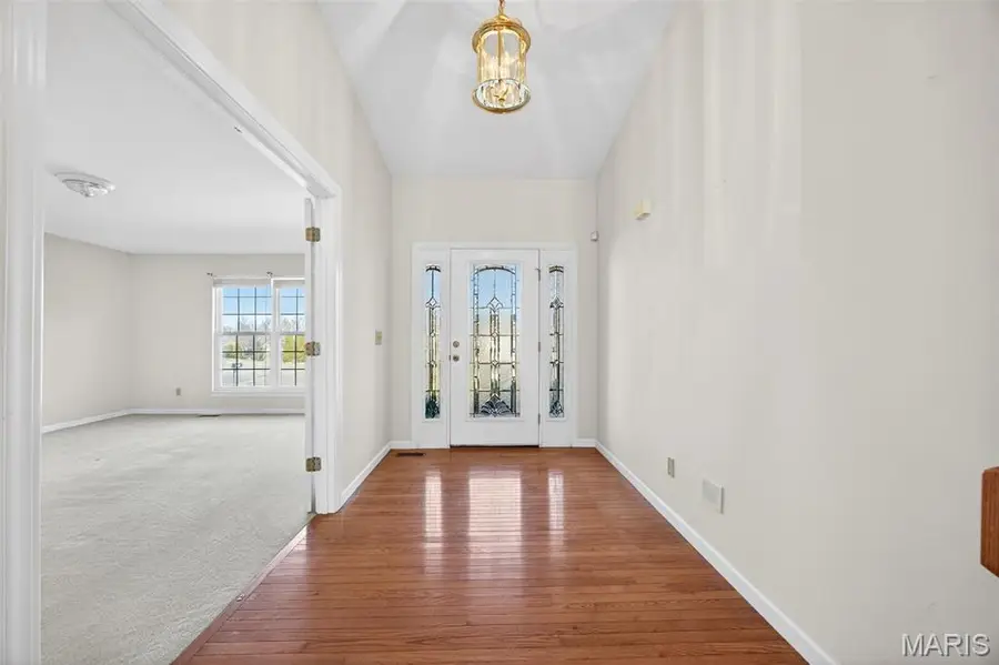 915 Waterford Villas Court #56, Lake Saint Louis, MO 63367 - Image #2