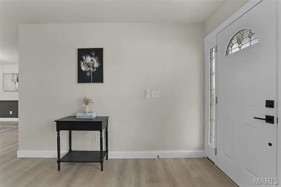 3130 Kingsley Drive, Florissant, MO 63033 - #2