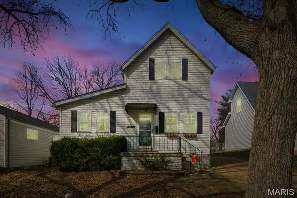 3285 Jasper Park, St Louis, MO 63139