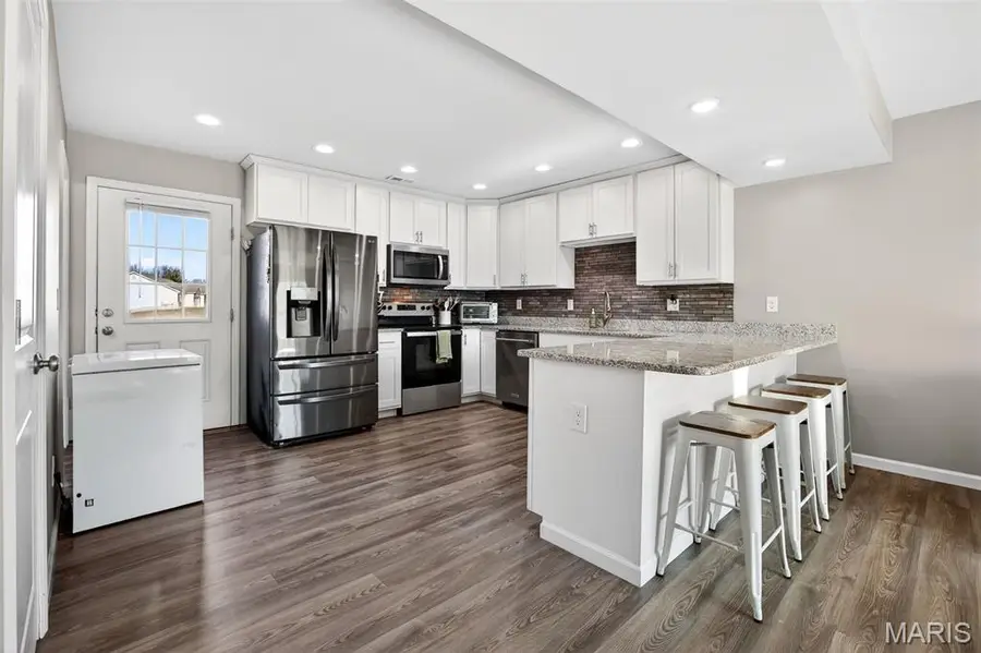 811 Navajo Trail, Warrenton, MO 63383 - Image #3