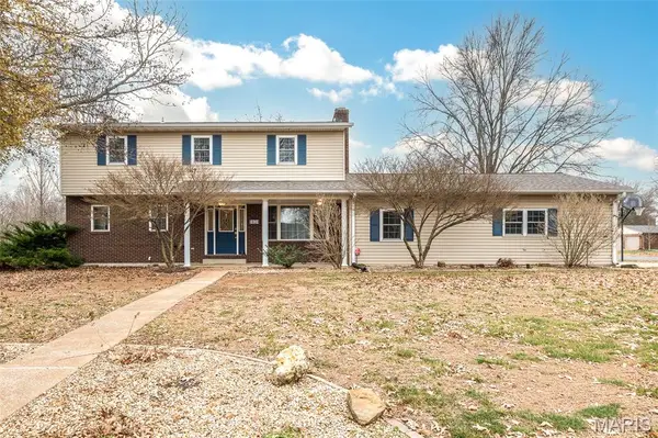 1034 Raymond Drive, Red Bud, IL 62278