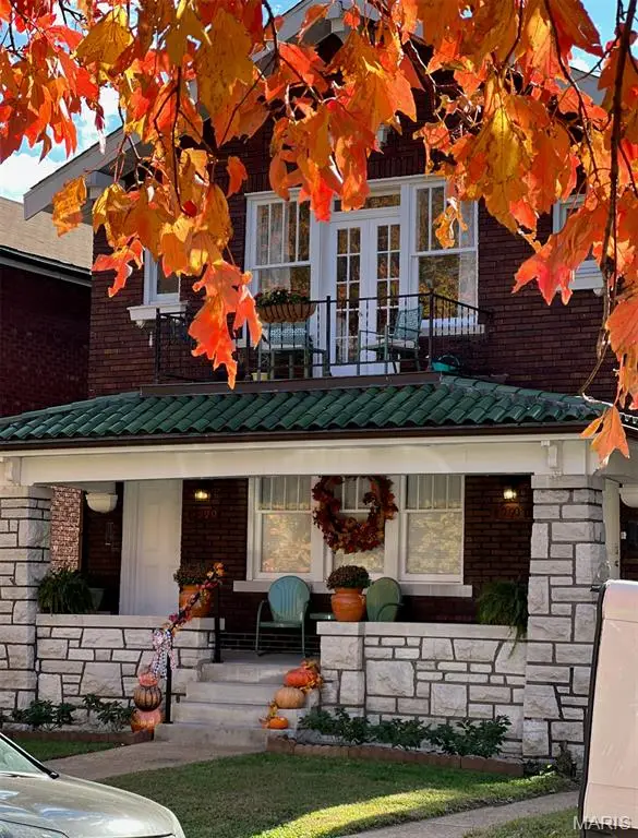 4990 Tholozan Avenue, St Louis, MO 63109