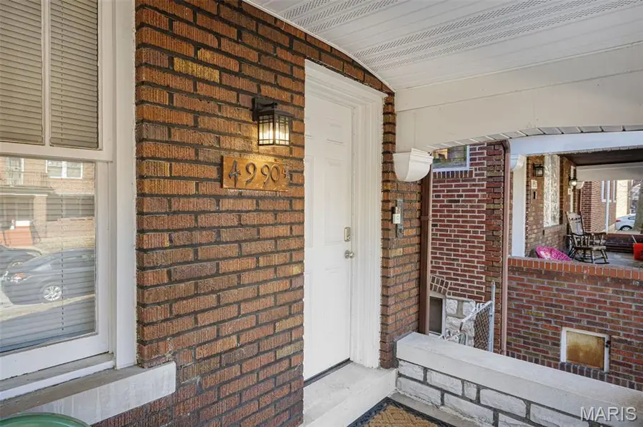 4990 Tholozan Avenue, Saint Louis, MO 63109 - #3