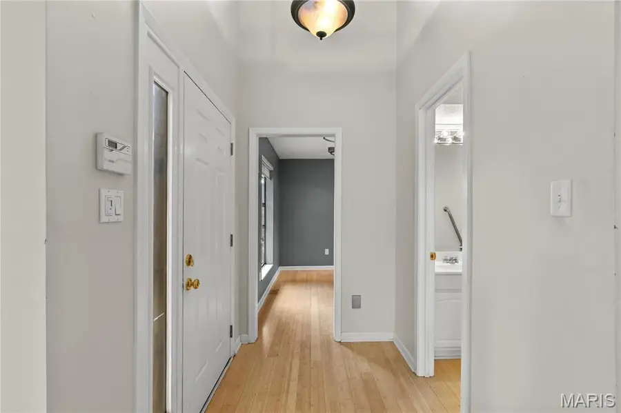 11620 Heather Dale Drive, Saint Louis, MO 63146 - Image #2