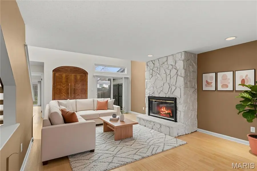 11620 Heather Dale Drive, Saint Louis, MO 63146 - Image #3