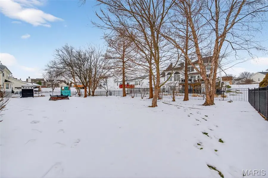 7 Cherokee Sunset Court, Ofallon, MO 63366 - #2