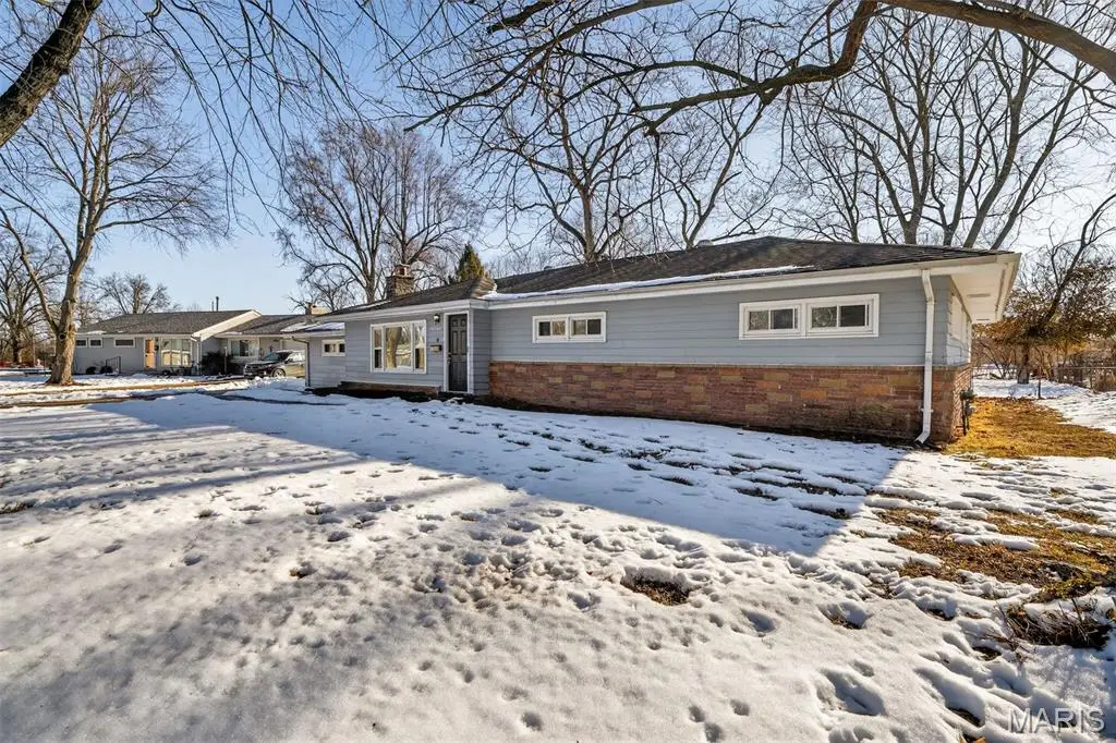 14 Kenwood Drive, Hazelwood, MO 63042 - #1