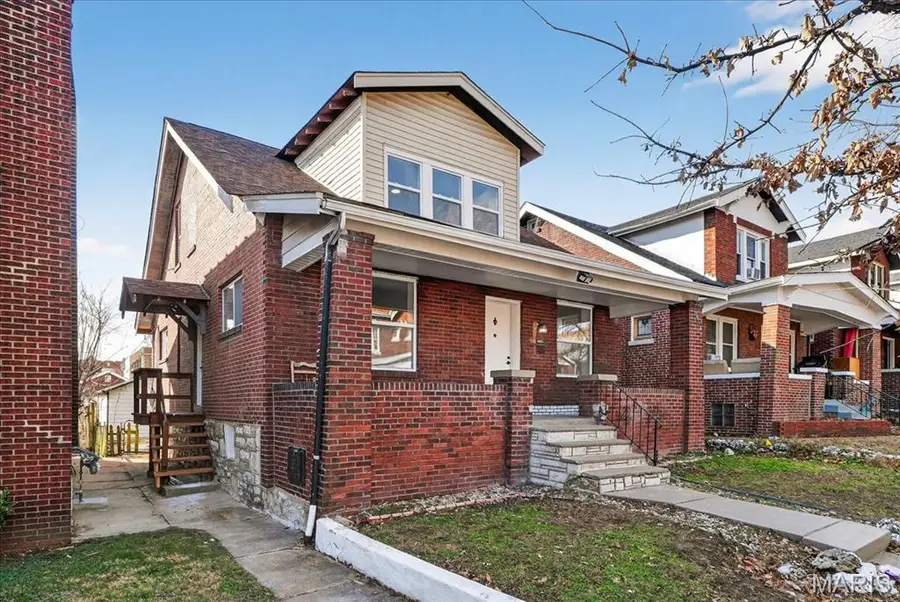 4250 Ellenwood Avenue, Saint Louis, MO 63116 - Image #2