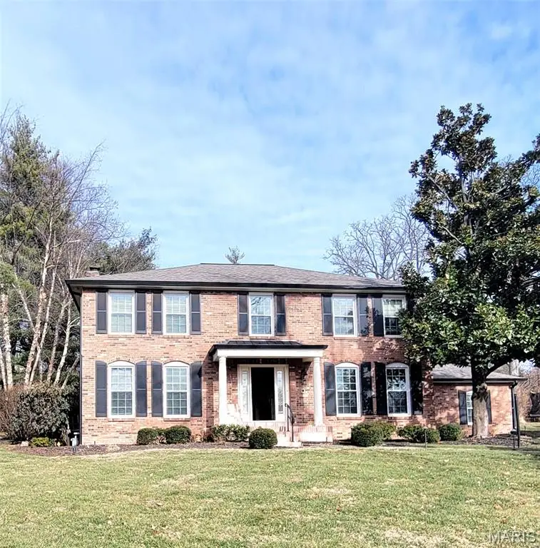 13225 Pinetree Lake Drive, Town And Country, MO 63017 - #1