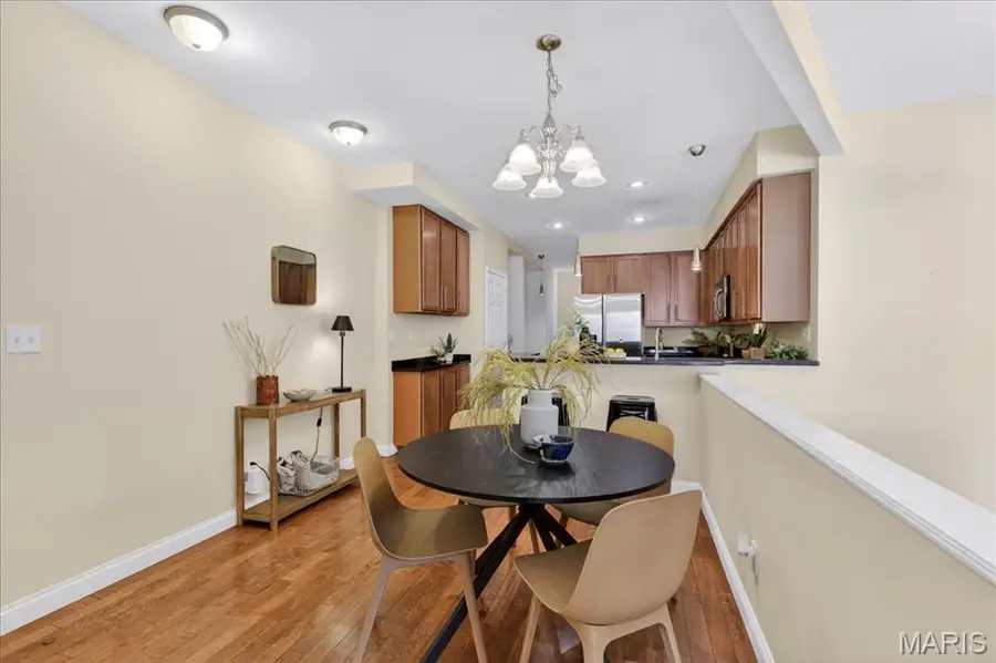 4317 Maryland Avenue #1E, Saint Louis, MO 63108 - Image #3