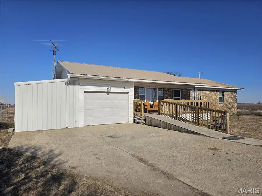 2112 County Highway 264, Gideon, MO 63848 - Image #2