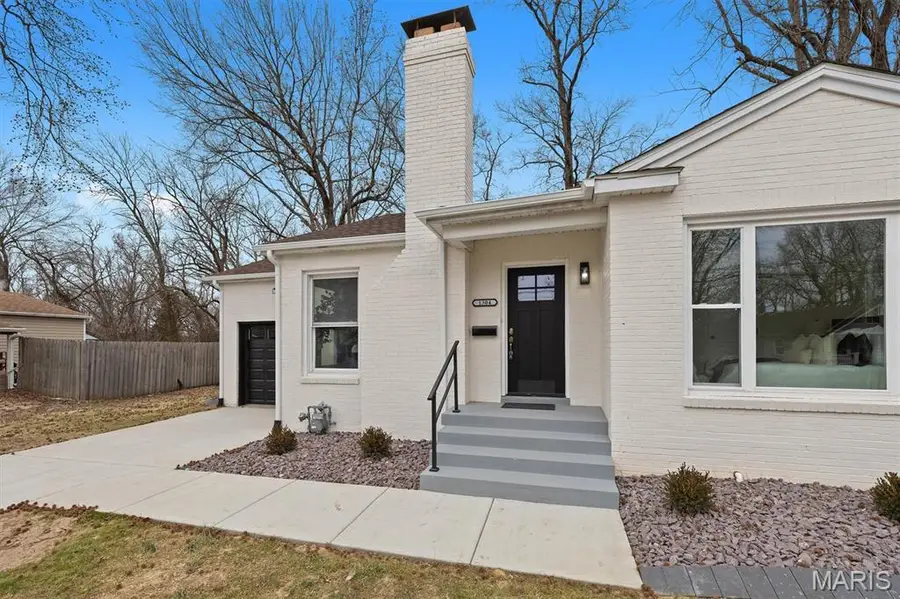 1304 Eberhart Avenue, Edwardsville, IL 62025 - Image #2