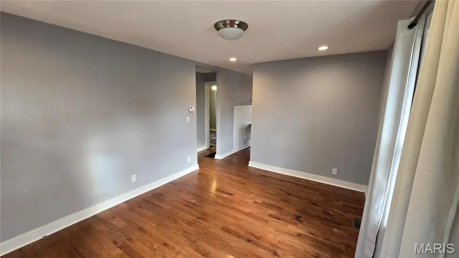 459 Sheridan Street, Bethalto, IL 62010 - Image #3