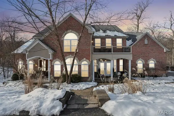 1002 Chesterfield Forest Drive, Wildwood, MO 63005