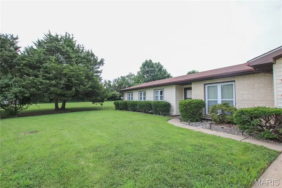 430 Scottsdale Drive, Sullivan, MO 63080 - Image #2