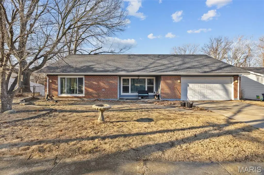 2713 Treadway Avenue, Saint Charles, MO 63301 - Image #1