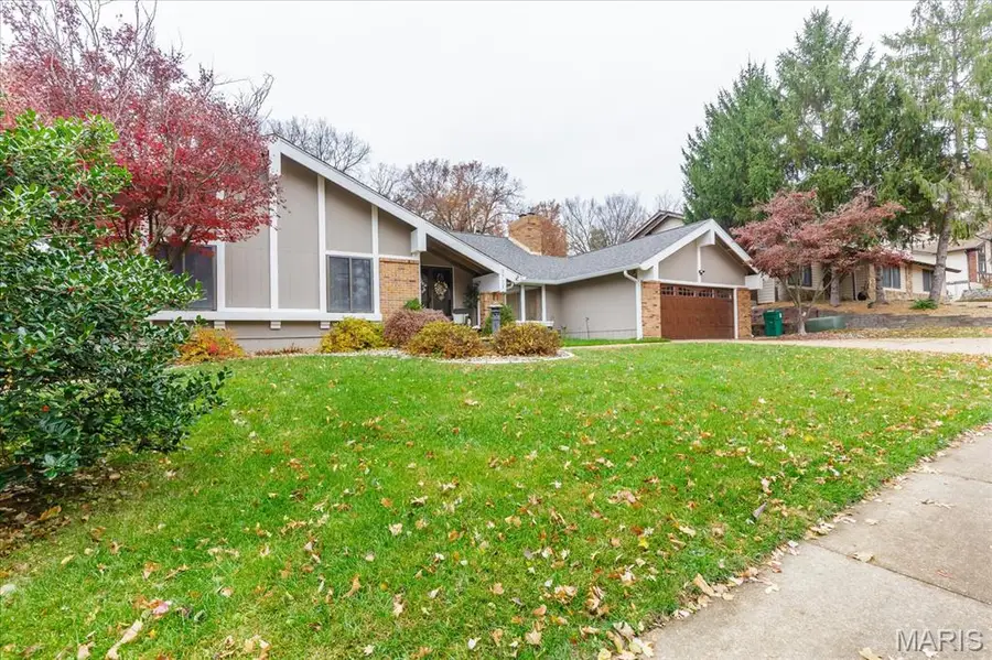 2721 Heritage Landing, Saint Charles, MO 63303 - Image #3