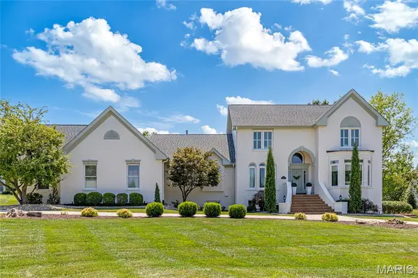 1069 Whitmoor Drive, Weldon Spring, MO 63304