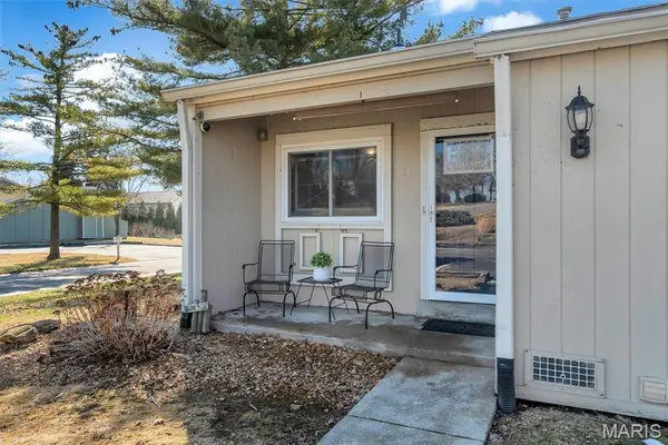 191 Harbor View Drive, Lake St Louis, MO 63367