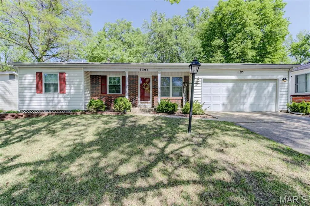 6305 Silver Fox Drive, Spanish Lake, MO 63034 - #1