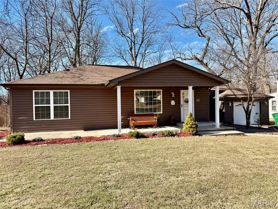 811 Taylor Avenue, Farmington, MO 63640 - Image #2