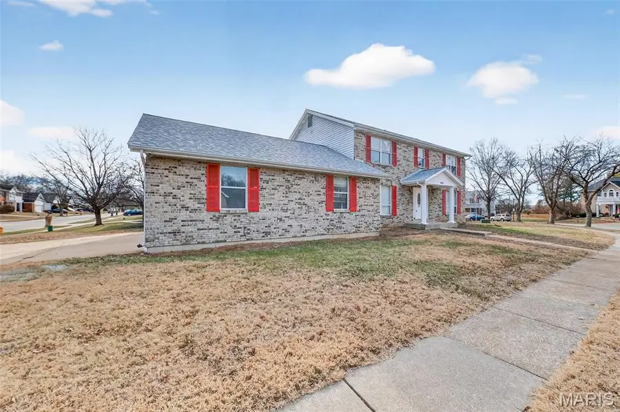 1852 Partridge Berry Drive, Florissant, MO 63031 - Image #2