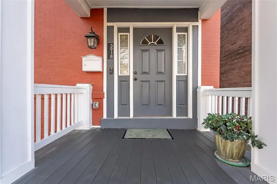 3918 Wyoming Street, Saint Louis, MO 63116 - #2