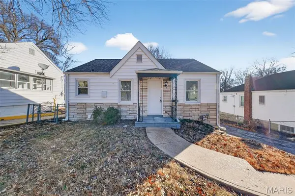 10066 Dorothy Avenue, St Louis, MO 63137