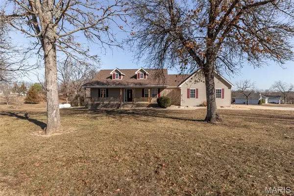 20995 Blackberry Lane, Crocker, MO 65452