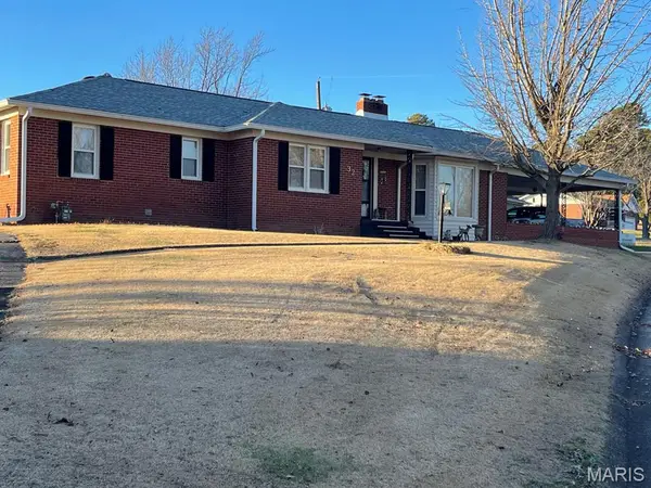 32 Circle Drive, Dexter, MO 63841