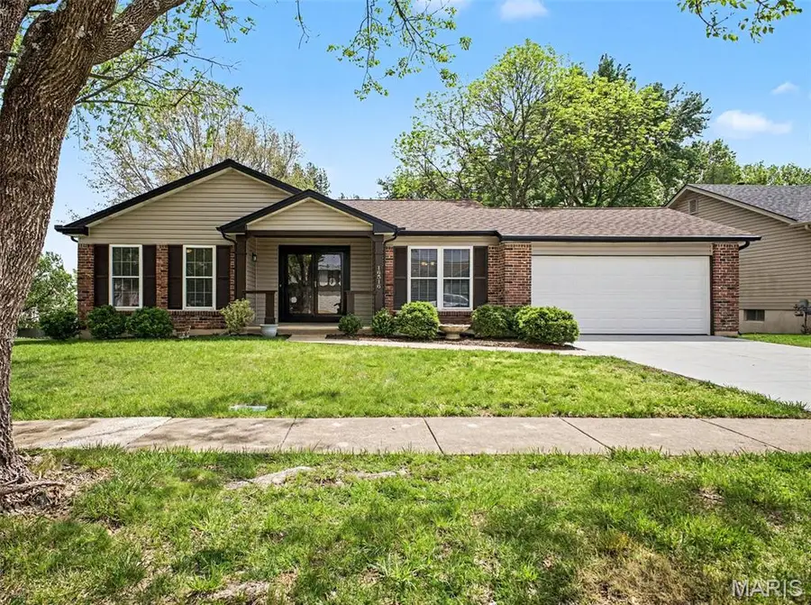 16516 Birch Forest Drive, Ballwin, MO 63011 - #2