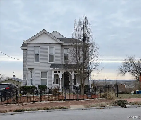 437 E 4th Street, Alton, IL 62002