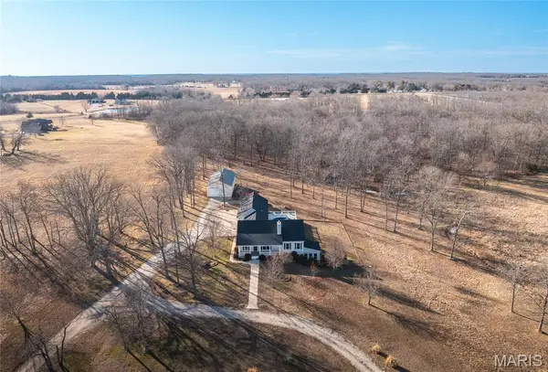 17205 Elk Prairie Drive, Rolla, MO 65401