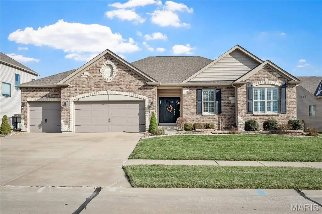 267 Oakhurst Circle, Ofallon, MO 63368 - Image #1