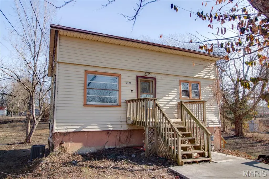 6421 Sunset Drive, Godfrey, IL 62035 - Image #1