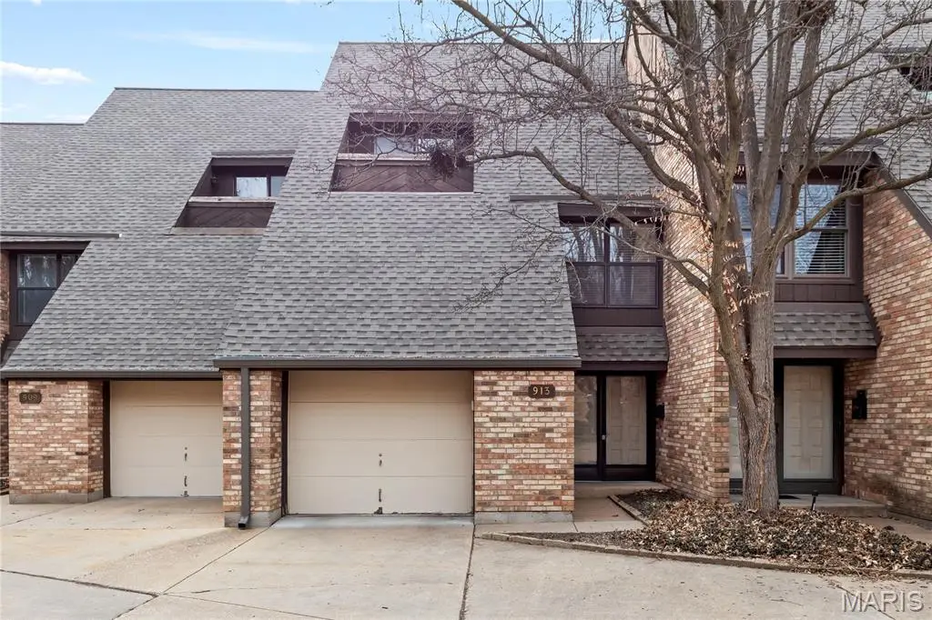 913 Maison Ladue Drive, Saint Louis, MO 63141 - #1