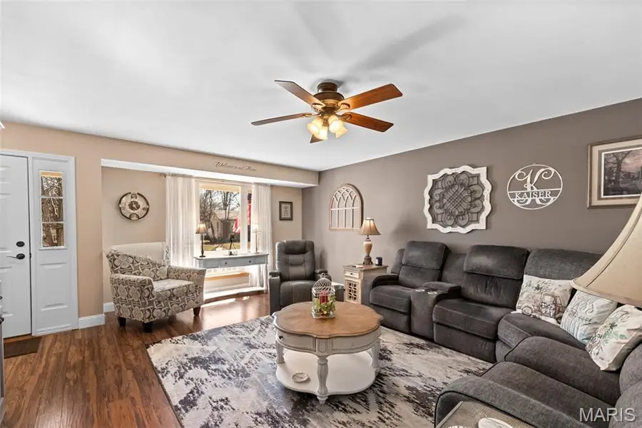 677 Rustic Valley Drive, Ballwin, MO 63021 - #3