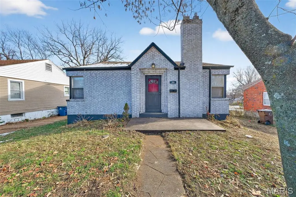 316 Coppinger Drive, Ferguson, MO 63135 - Image #1